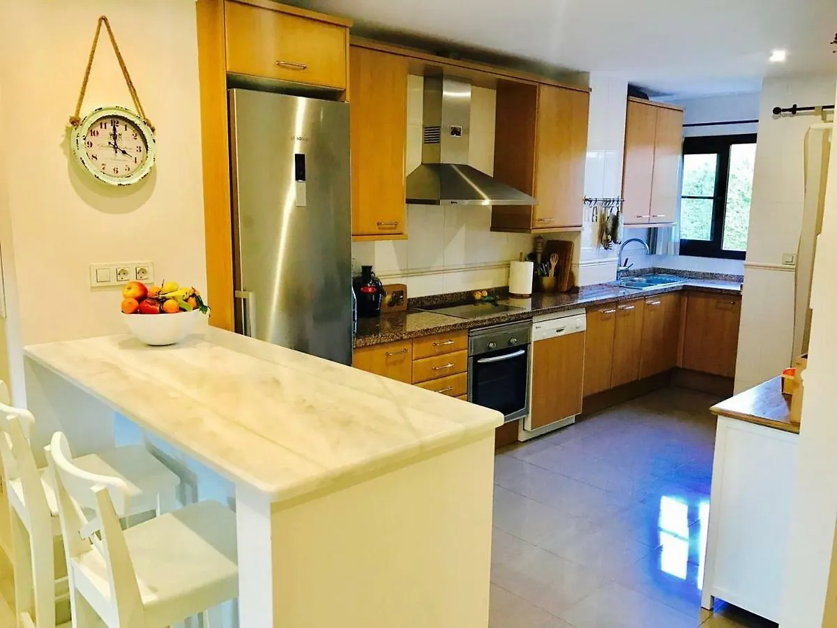 Apartment Hacienda Del Sol Deluxe Beachside Estepona Spain